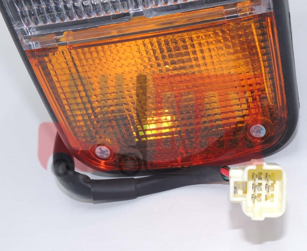 Фара передняя TOYOTA 7-8FB10-30 (галогеновая, RH)